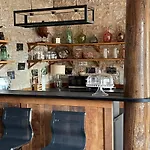 Bed & Breakfast L'orangerie 4*