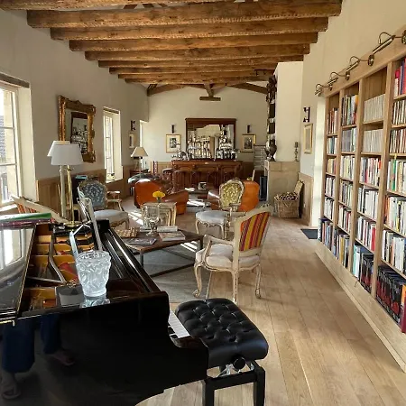L'orangerie ベッド・アンド・ブレックファスト Neufchâteau